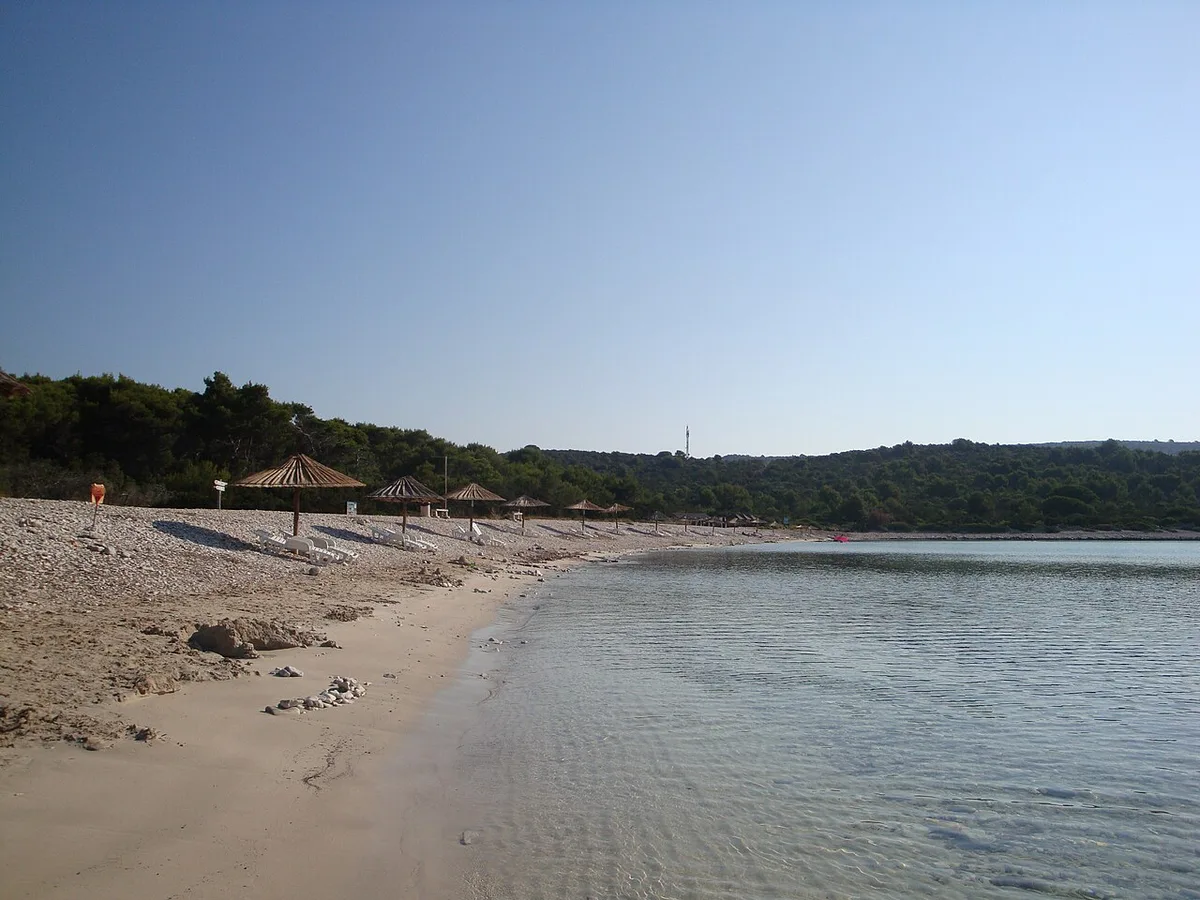 The shallow white sand and turquoise water of Sakarun beach on Dugi Otok