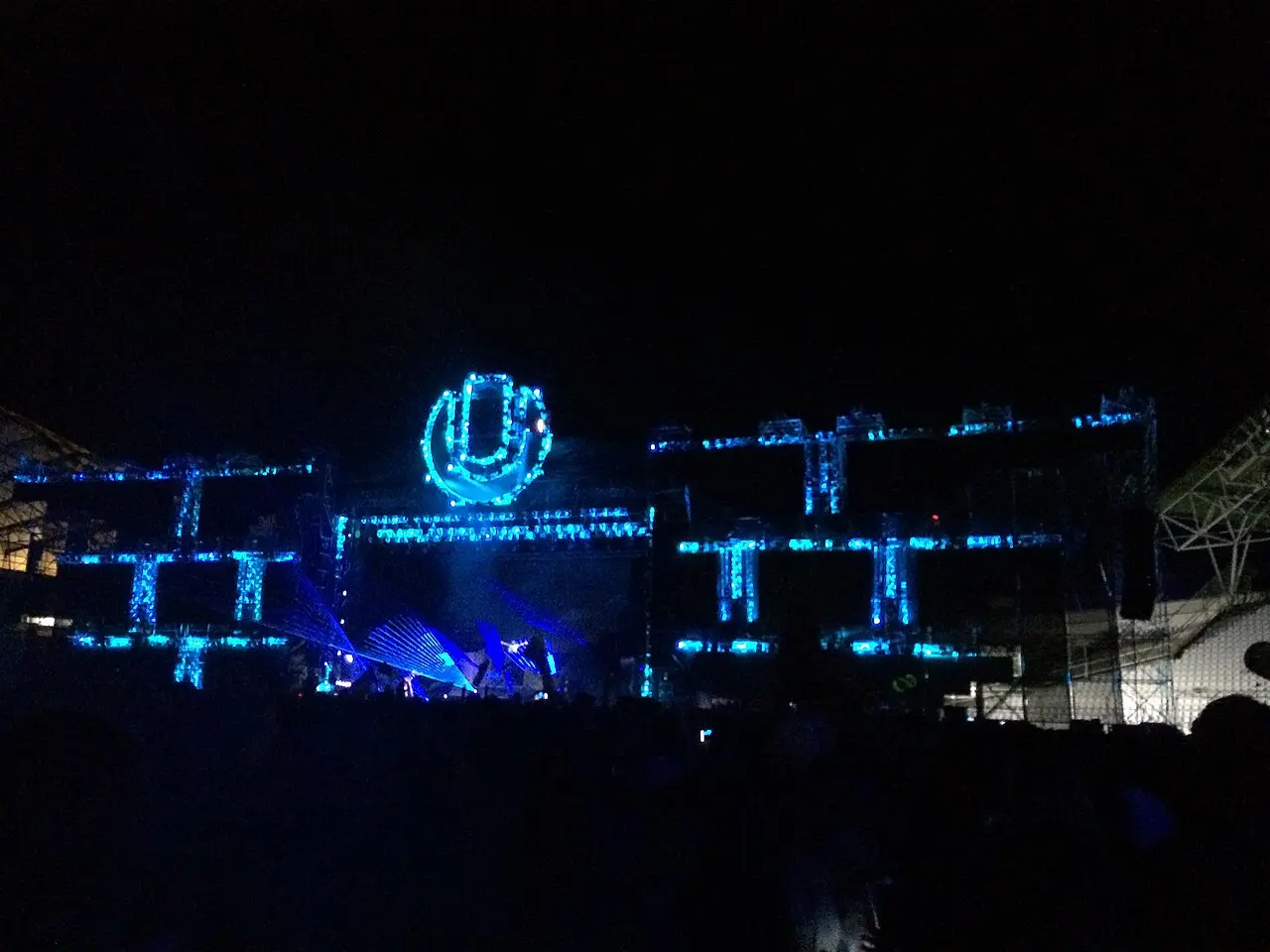 Main stage and crowd at Ultra Europe in Split under night production lights